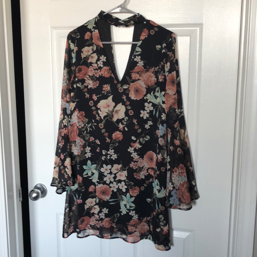 Lulus floral dress